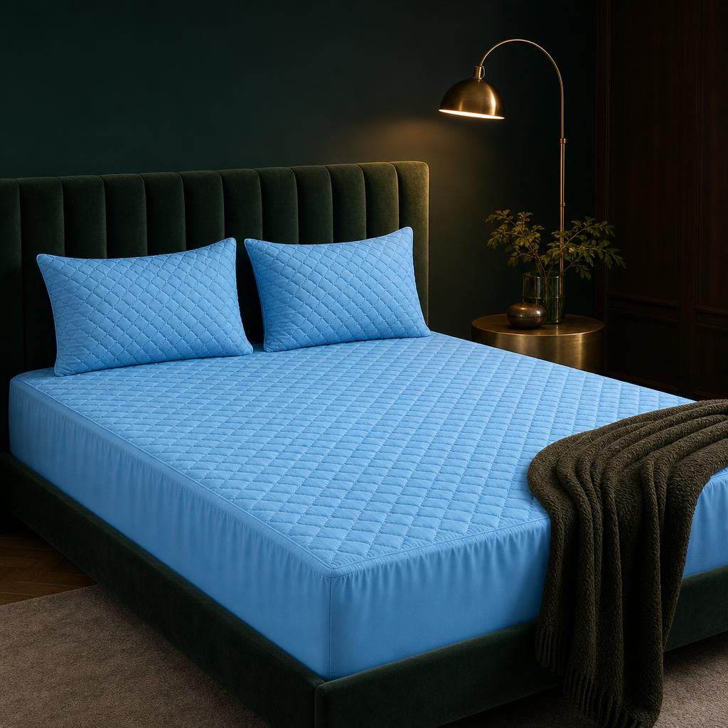 Combo Protector de Colchón 80% Impermeable + Protectores de Almohada